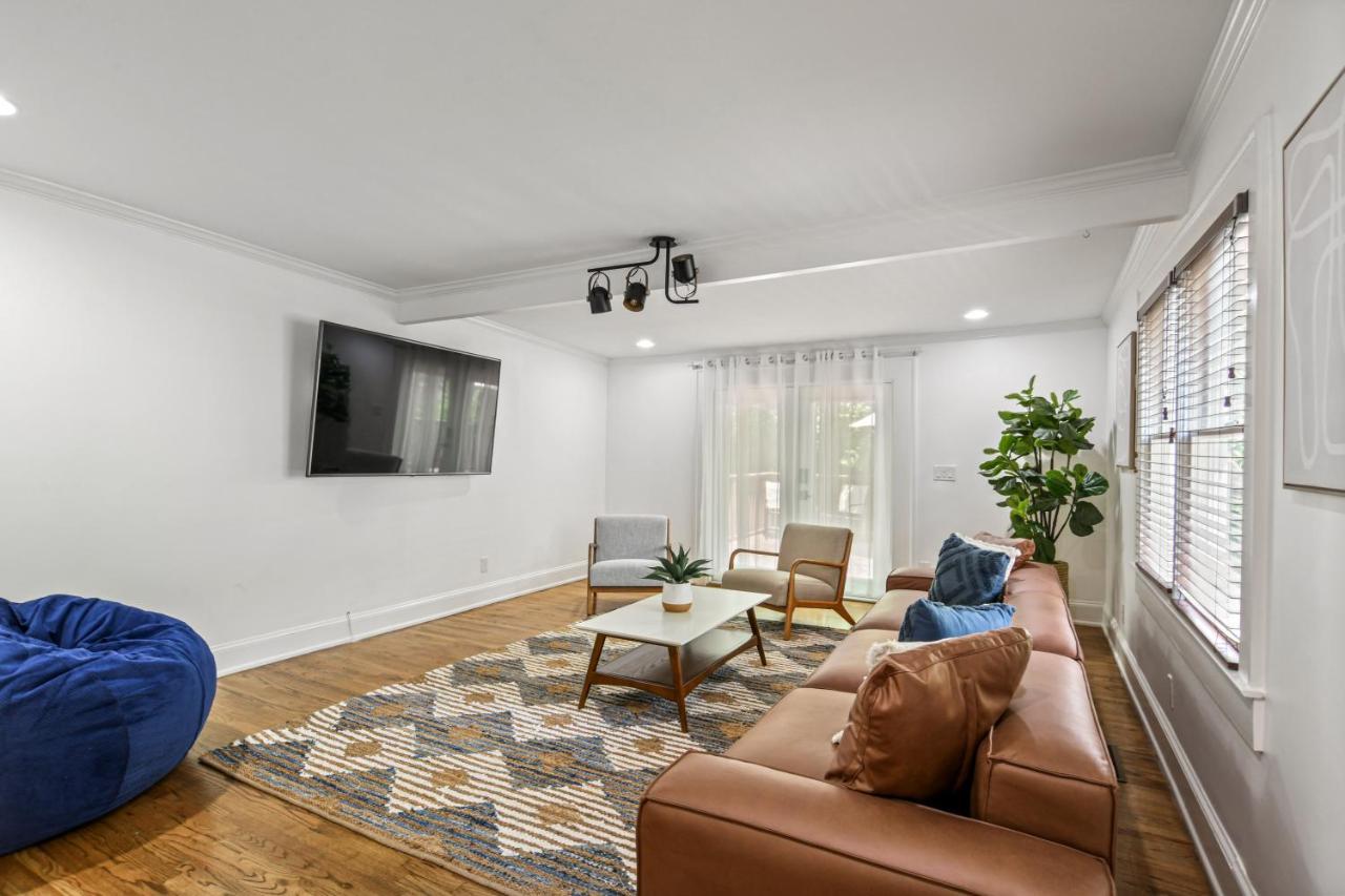 Sun Lit Bungalow With Good Vibes And Lots Of Wine - Designedbydom Atlanta Luaran gambar