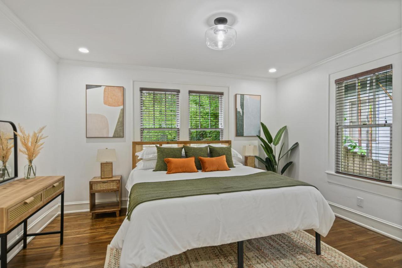 Sun Lit Bungalow With Good Vibes And Lots Of Wine - Designedbydom Atlanta Luaran gambar